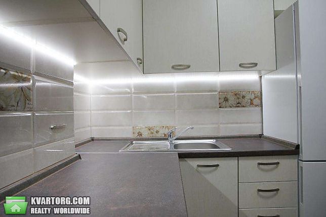 Rent out 1-room apartment. Киев, Обуховская ул. — photo 2