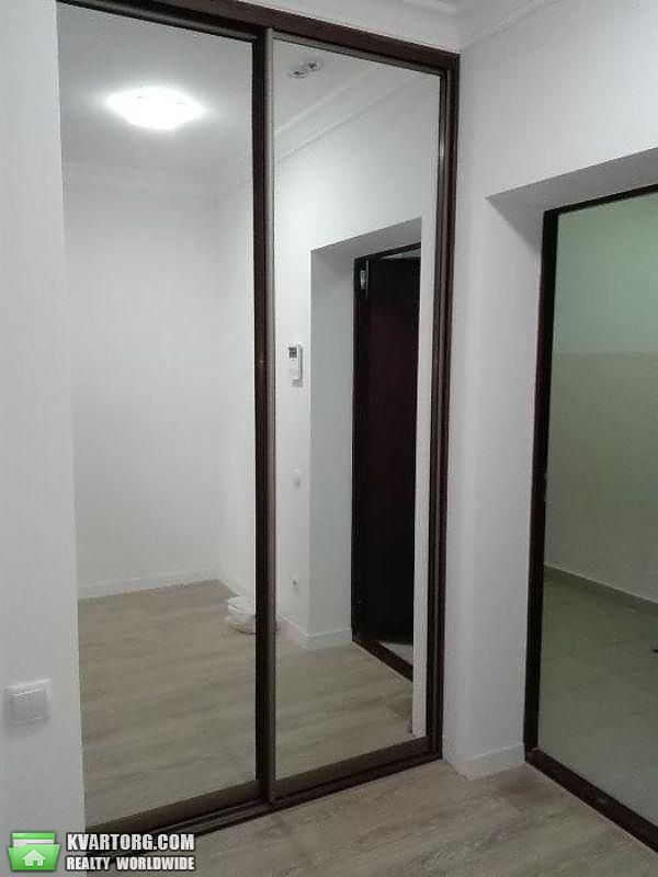 Rent out 3-room apartment. Киев,  Победы пр — photo 8