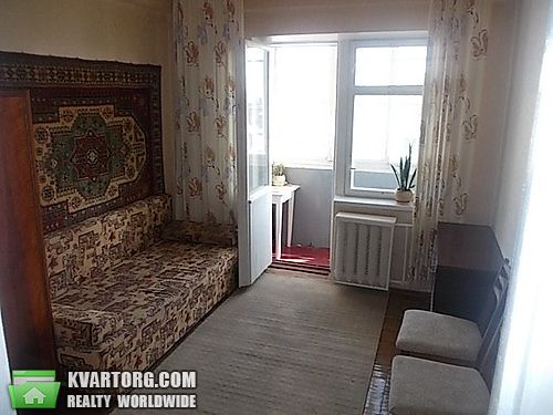 Rent out 3-room apartment. Киев,  Вышгородская — photo 3