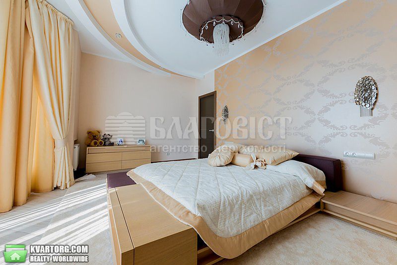 Rent out 3-room apartment. Киев,  Барбюса — photo 3