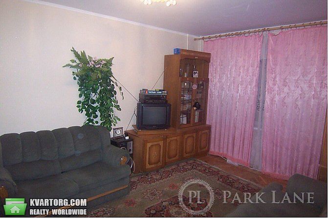 Sell 3-room apartment. Киев,  Бажана — photo 2
