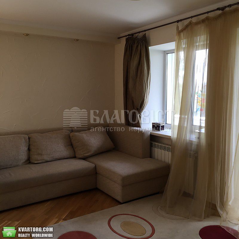 Rent out 3-room apartment. Киев,  Гордиенко пер — photo 1