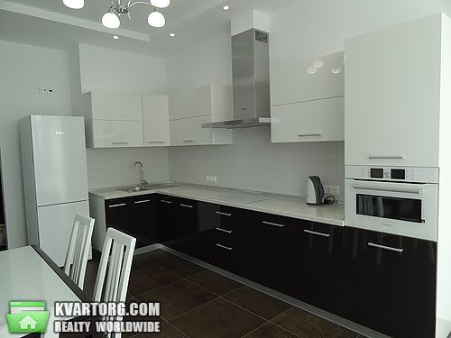 Rent out 2-room apartment. Киев, Драгомирова — photo 6