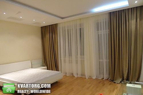 Rent out 4-room apartment. Одесса, Лидерсовский — photo 1