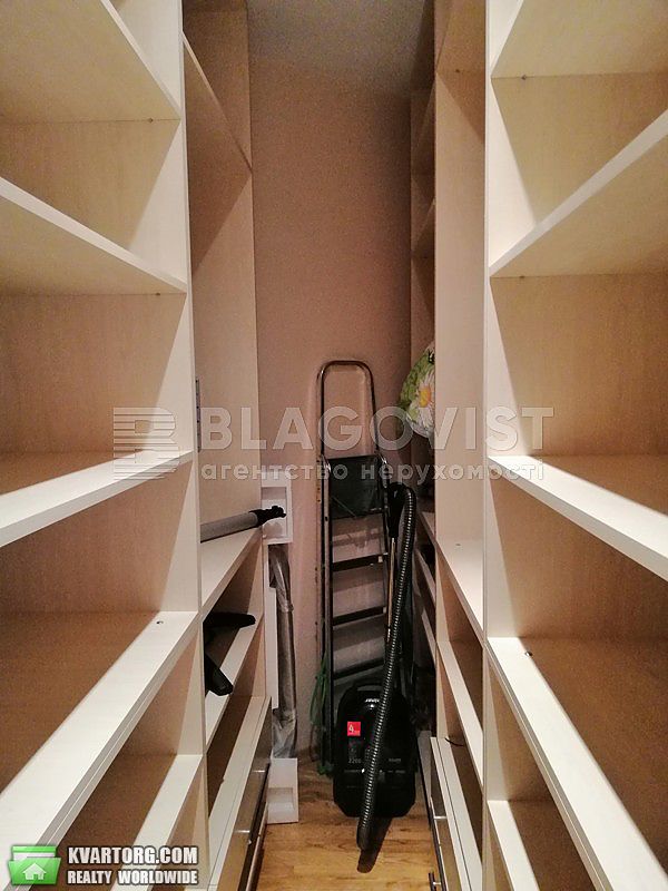 Rent out 3-room apartment. Киев,  Черновола — photo 6