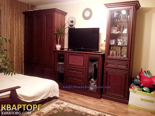 Rent out 1-room apartment. Украинка, Сосновая — photo 3