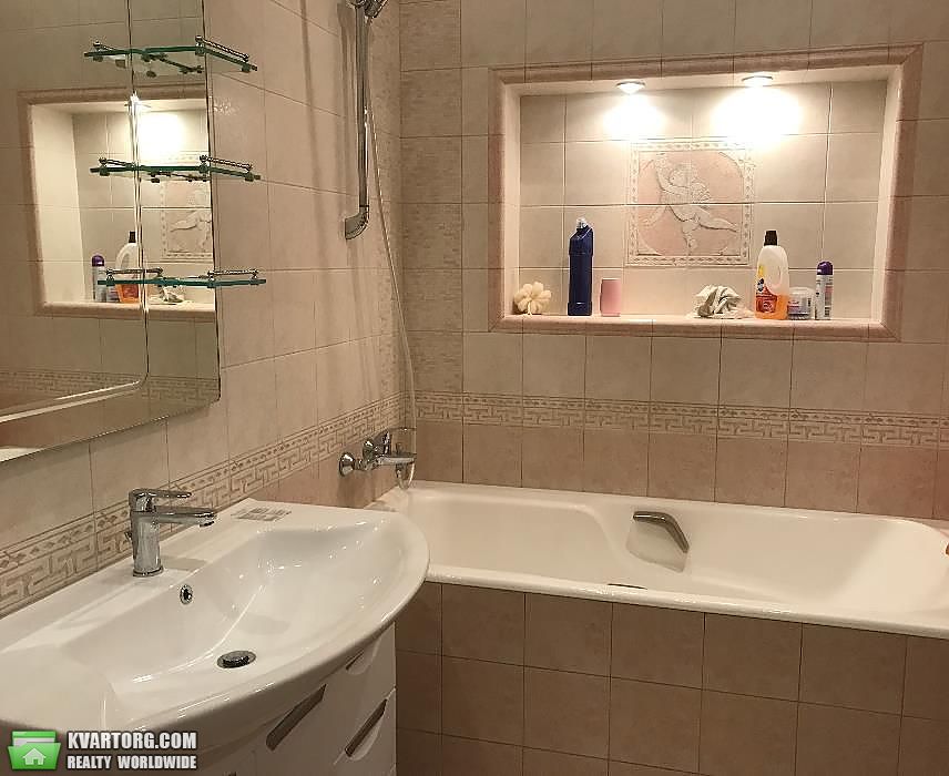 Rent out 3-room apartment. Киев,  Крещатик — photo 5