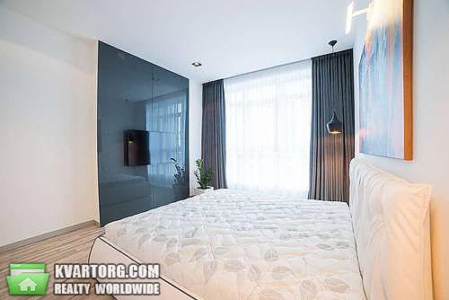 Rent out 4-room apartment. Киев,  Драгомирова — photo 9