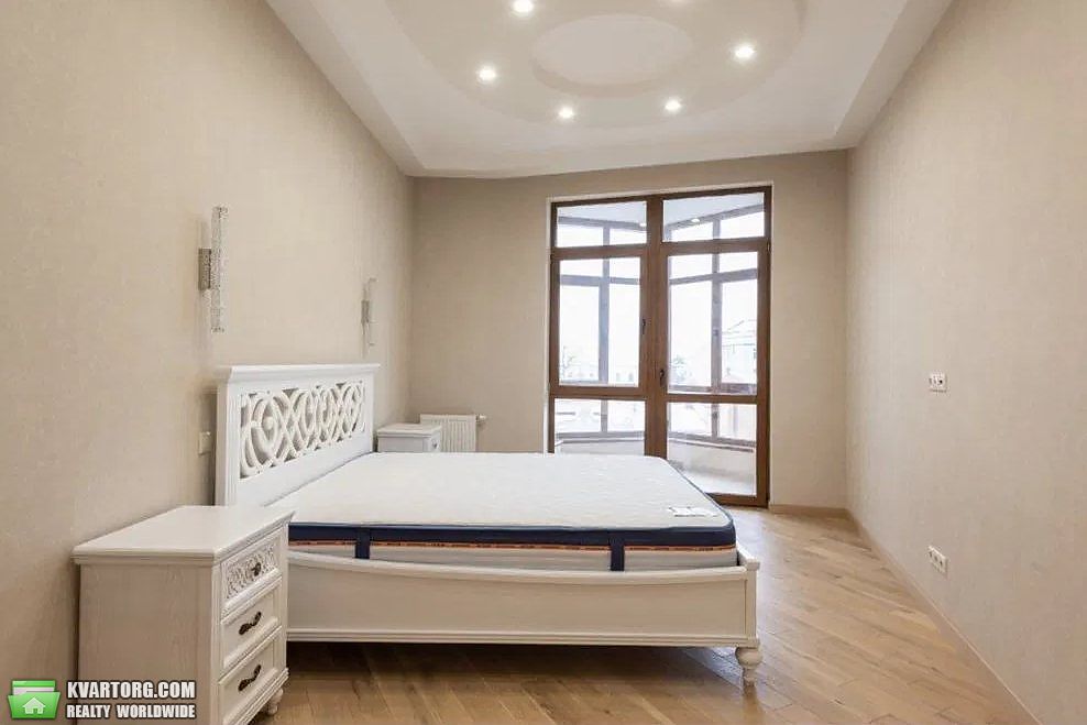Sell 3-room apartment. Киев,  Богдана Хмельницкого — photo 4