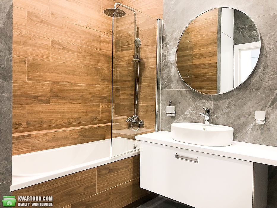 Rent out 2-room apartment. Киев,  Драгомирова — photo 8