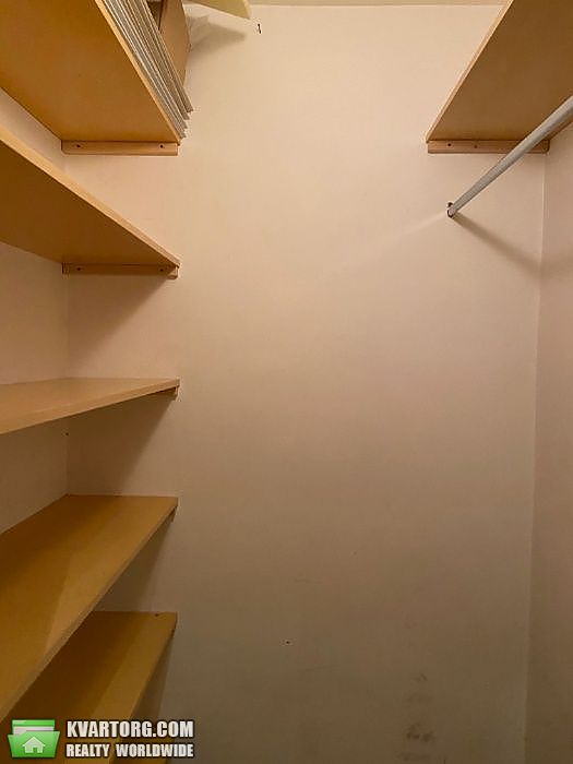 Sell 3-room apartment. Киев,  Алма-Атинская — photo 9
