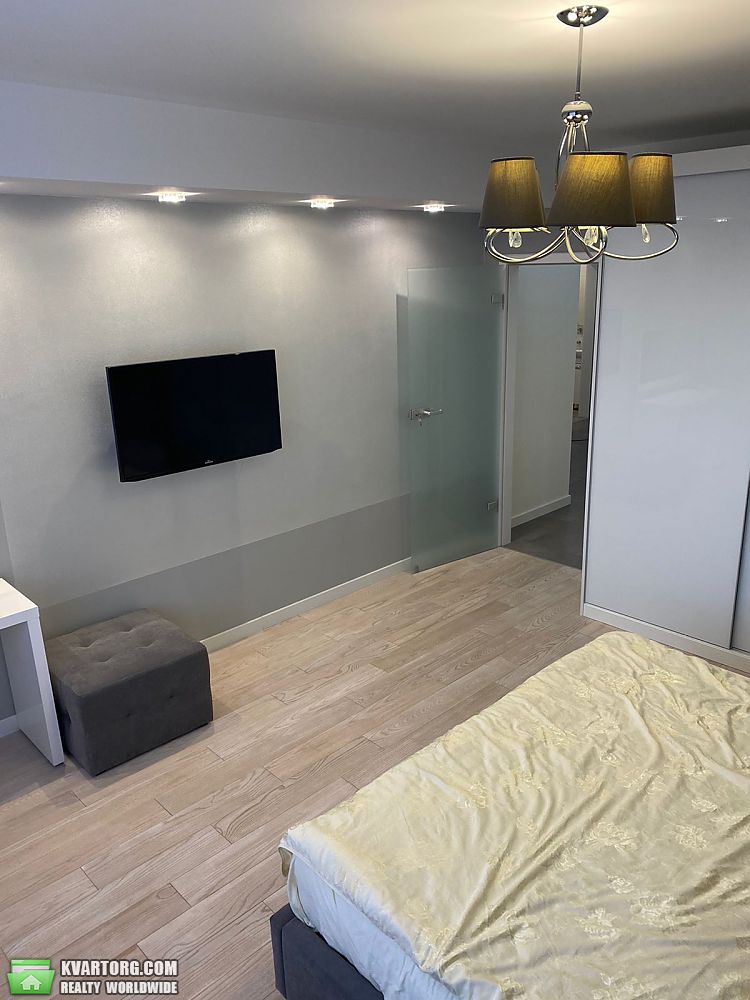 Rent out 3-room apartment. Киев, АннысАхматовой — photo 6