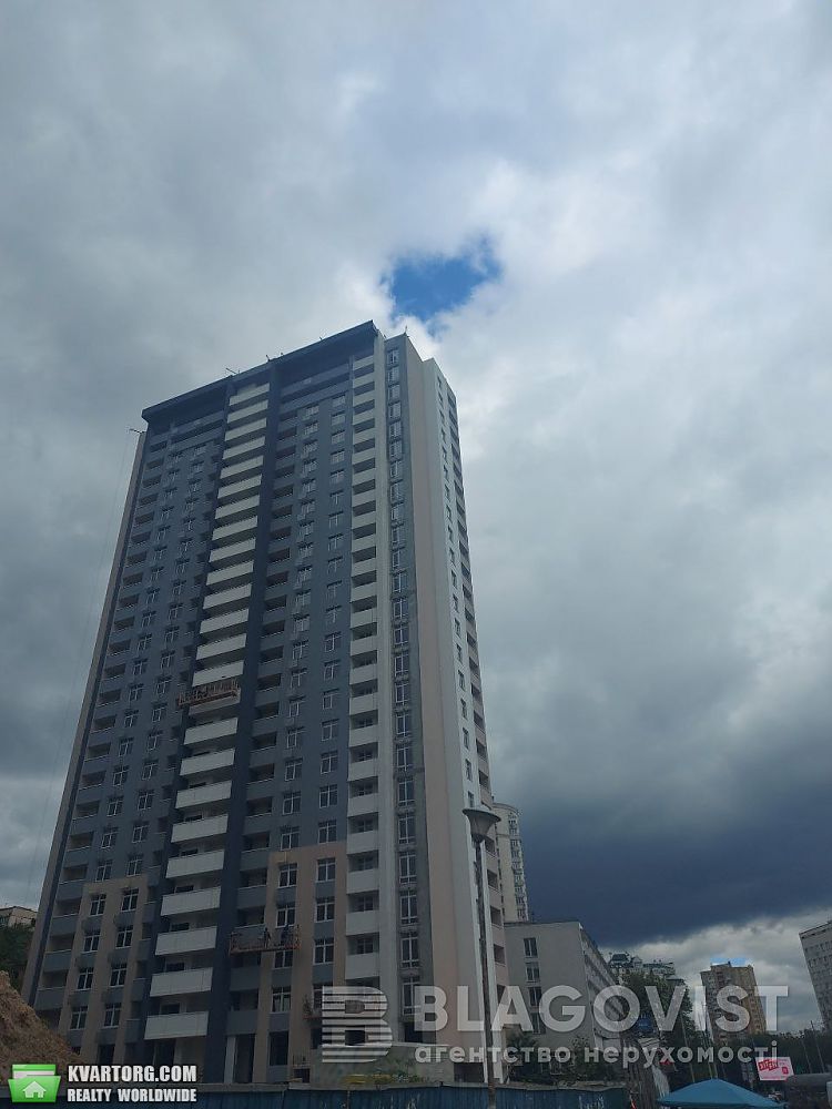 Sell 3-room apartment. Киев, Голосеевский проспект — photo 1