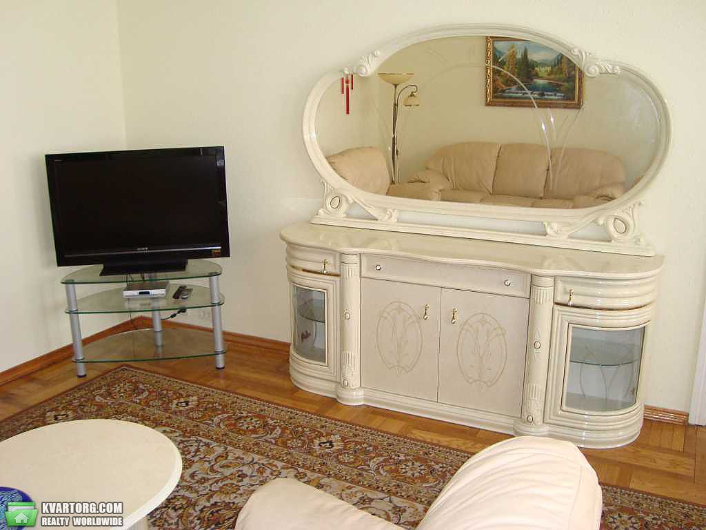Rent out 3-room apartment. Киев, Богомольца — photo 5