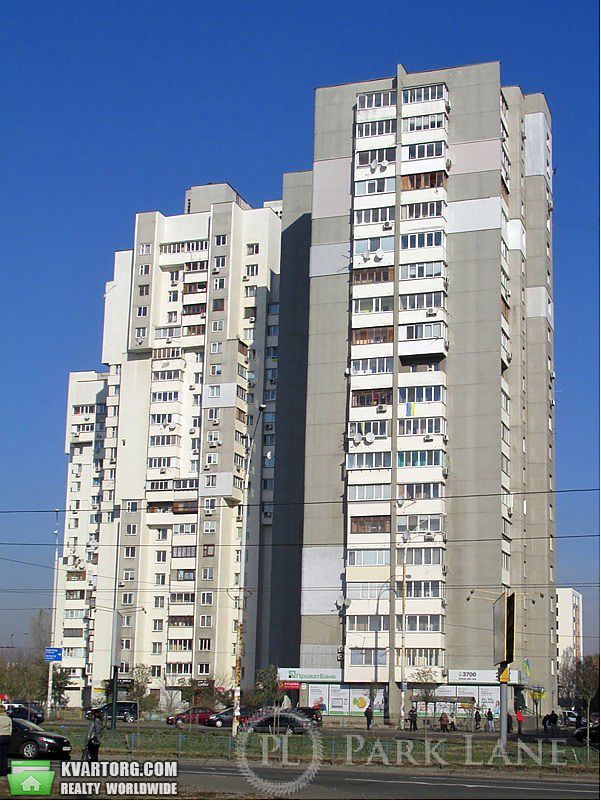Sell 3-room apartment. Киев,  Богатырская — photo 2