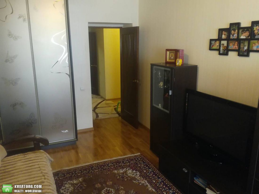 Sell 2-room apartment. Киев, Боголюбова — photo 8