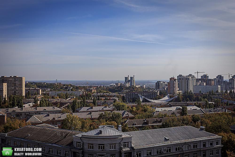 Rent out 3-room apartment. Киев,  Щорса — photo 10
