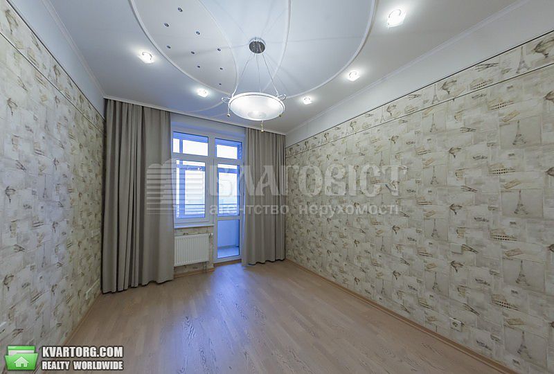 Sell 3-room apartment. Киев,  Щорса — photo 5