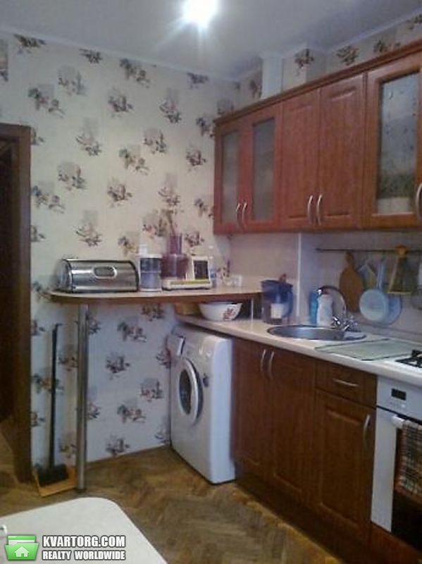 Sell 3-room apartment. Киев,  Радунская — photo 2