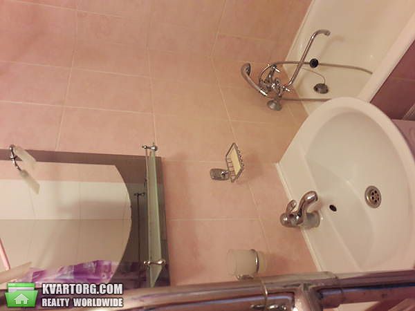 Rent out 2-room apartment. Киев,  Большая Васильковская — photo 5