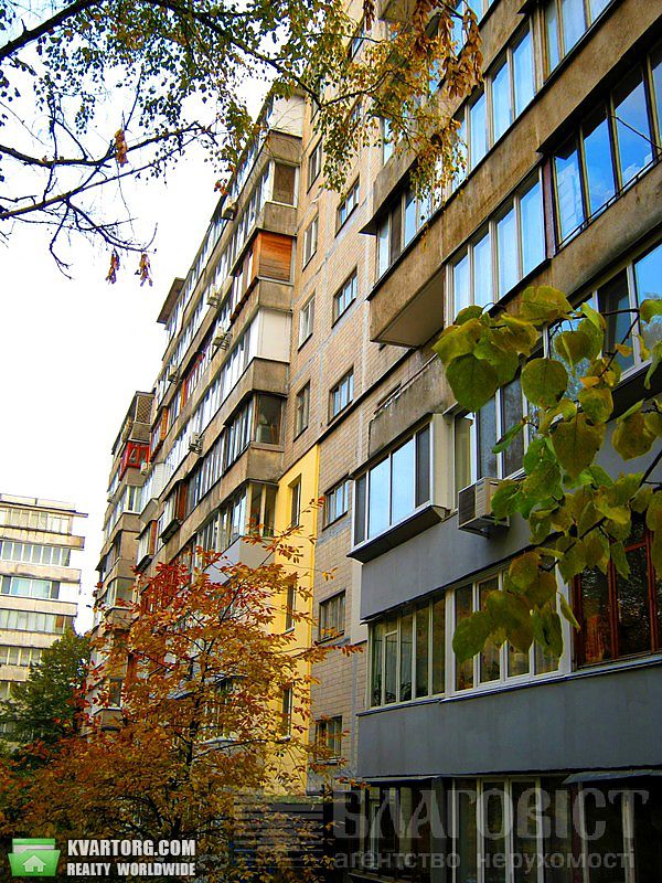 Sell 3-room apartment. Киев,  Щорса — photo 1