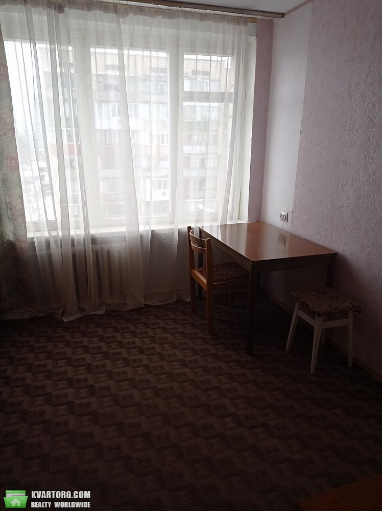 Rent out 1-room apartment. Киев,  Лесной пр — photo 3