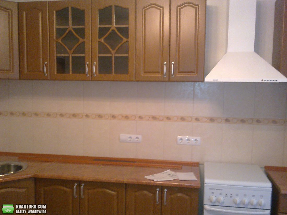 Sell 1-room apartment. Киев,  Харьковское шоссе — photo 1