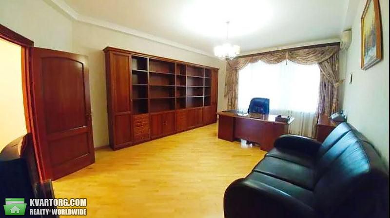Sell 5-room apartment. Киев,  Драгомирова — photo 4