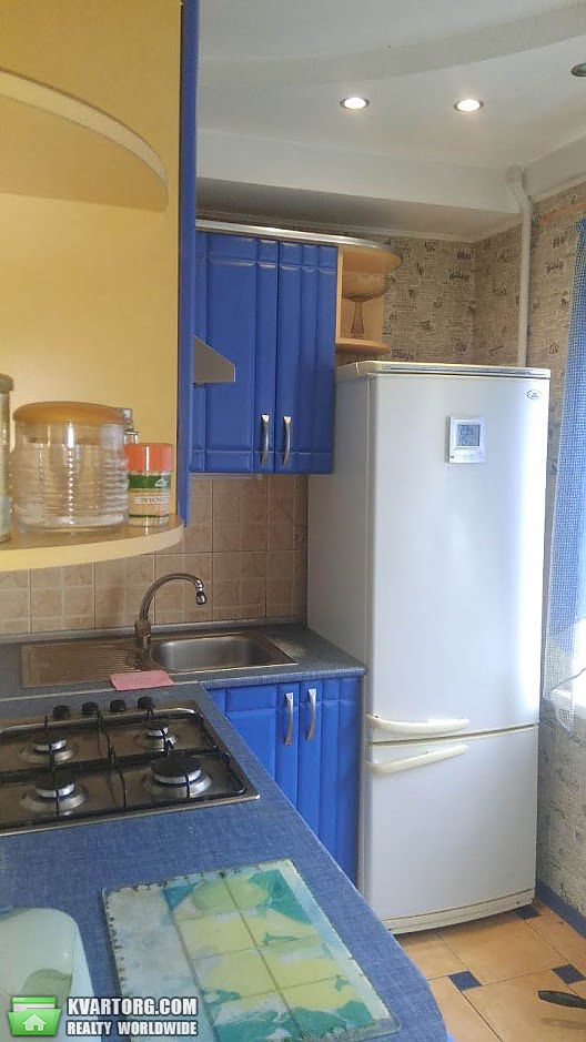 Sell 2-room apartment. Киев,  Блюхера — photo 1