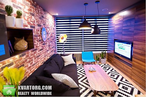 Sell 2-room apartment. Киев,  Танковая — photo 3