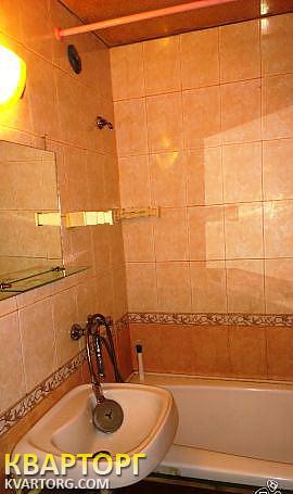 Sell 2-room apartment. Киев,  Дегтяревская — photo 1