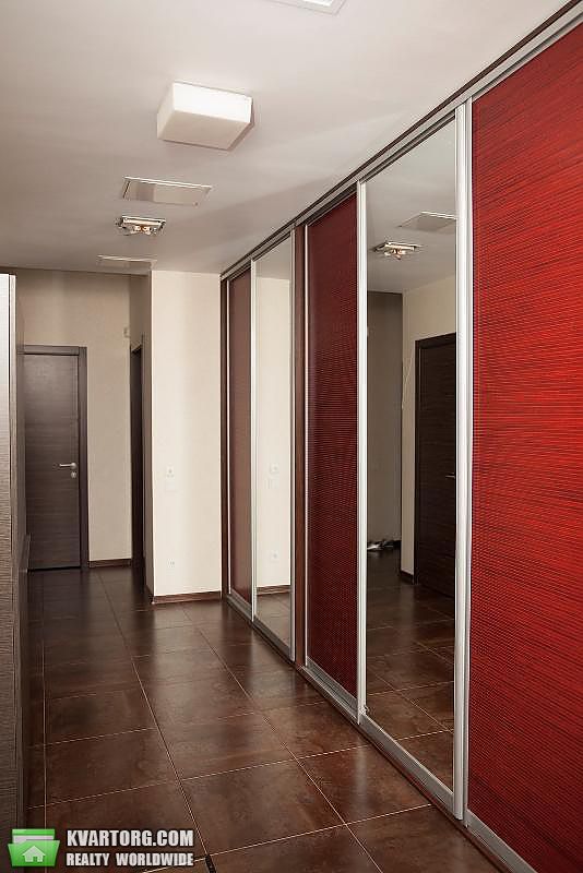 Sell 3-room apartment. Киев,  Барбюса — photo 1