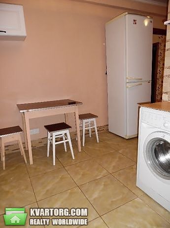 Rent out 2-room apartment. Киев,  Щербакова — photo 5