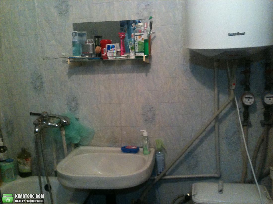 Sell 1-room apartment. Киев,  Захаровская — photo 3