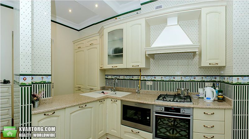 Rent out 4-room apartment. Киев,  Институтская — photo 3