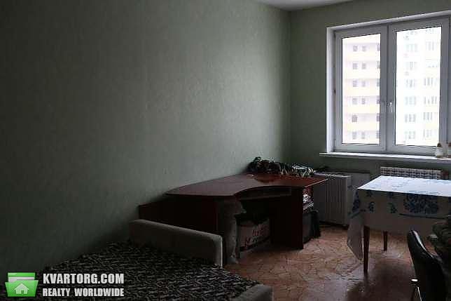 Sell 4-room apartment. Киев,  Днепровская наб — photo 2