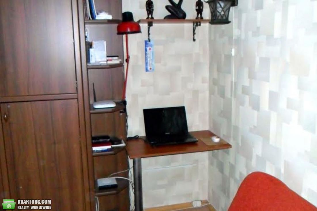 Sell 2-room apartment. Киев,  Панча — photo 3