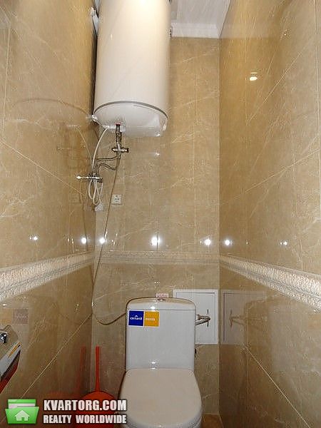 Rent out 2-room apartment. Киев,  Большая Васильковская — photo 9