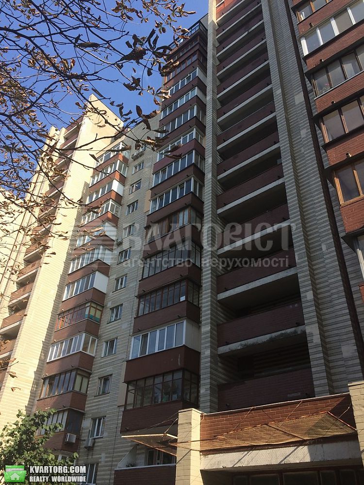 Rent out 2-room apartment. Киев,  Верхняя — photo 4