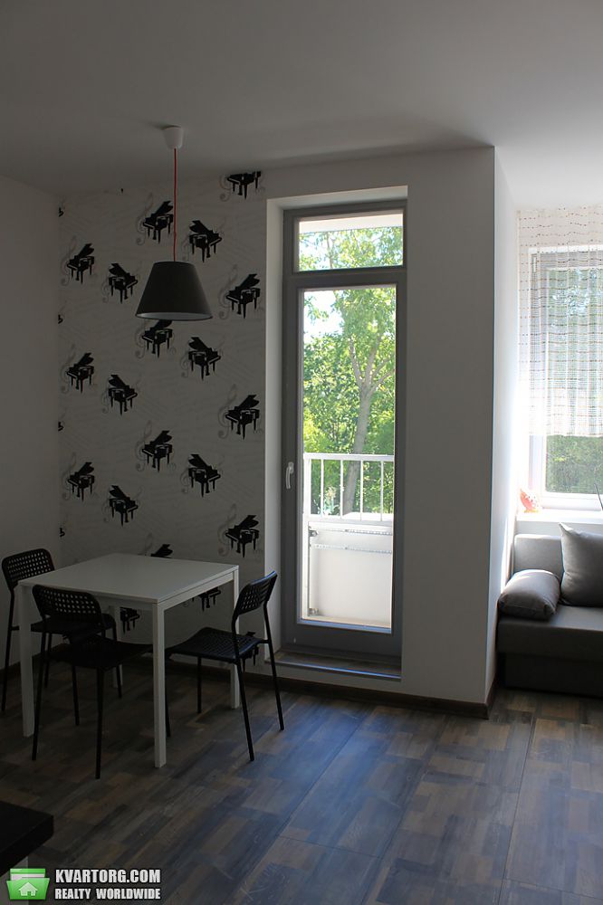 Rent out 1-room apartment. Одесса, Генуэзская — photo 2