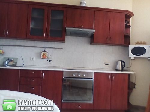 Rent out 2-room apartment. Киев, Бажана — photo 2