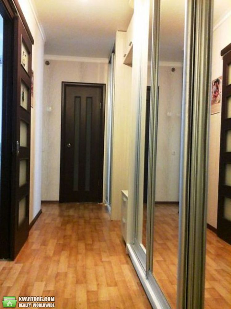 Rent out 2-room apartment. Киев,  Багговутовская — photo 6