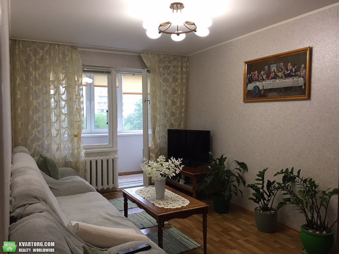 Sell 3-room apartment. Киев,  Автозаводская — photo 4