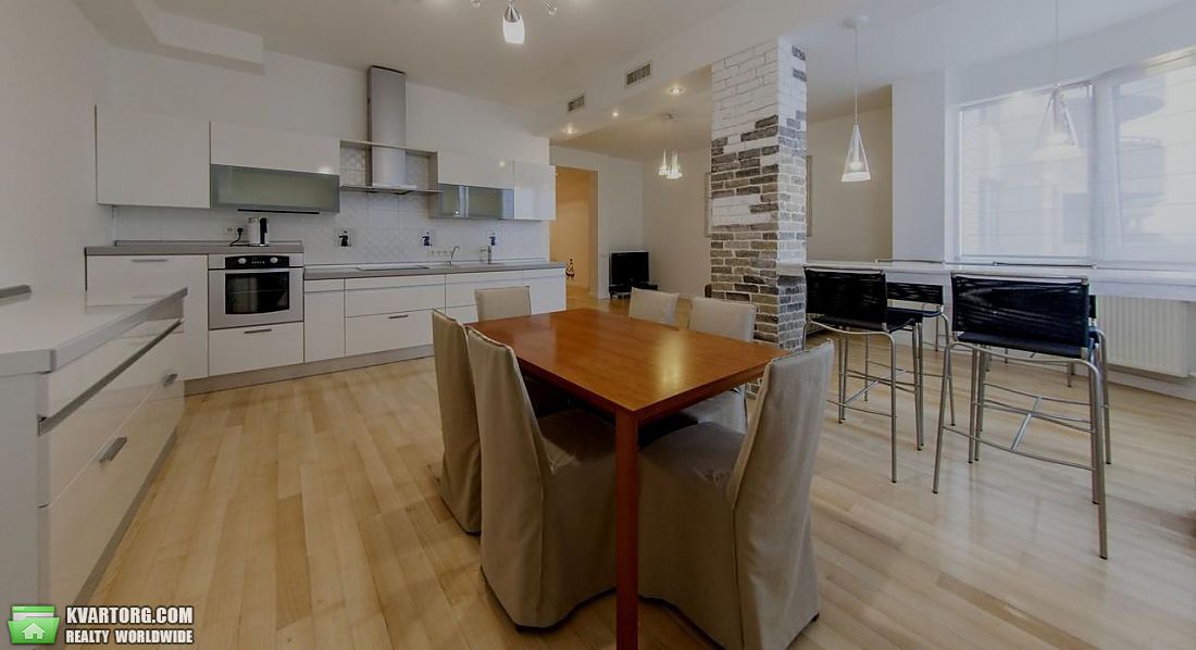 Rent out 4-room apartment. Киев,  Старонаводницкая — photo 3