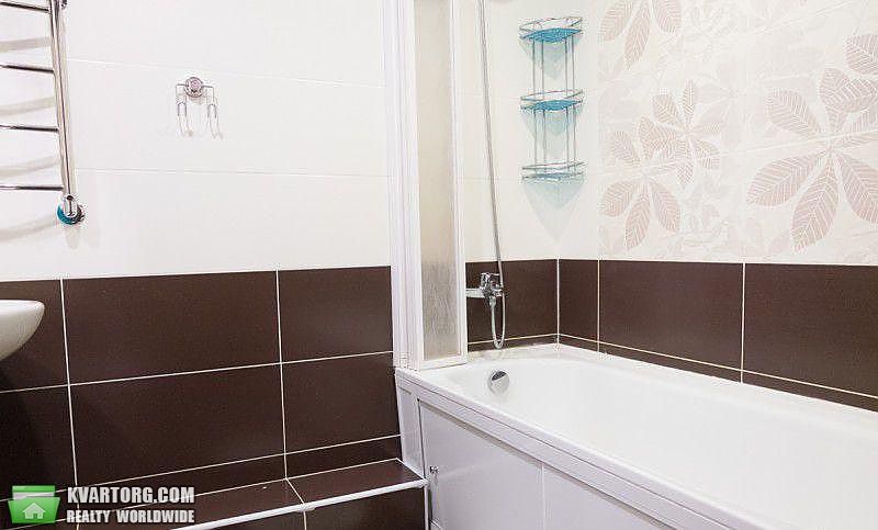 Rent out 3-room apartment. Киев, Никольско-Слободская — photo 9