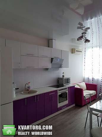 Rent out 1-room apartment. Киев, Светлая — photo 1