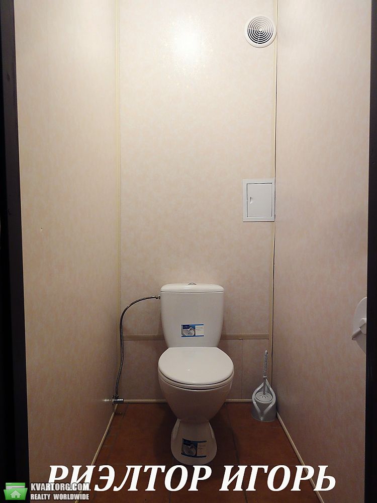 Rent out 2-room apartment. Одесса, Радужный Массив — photo 9