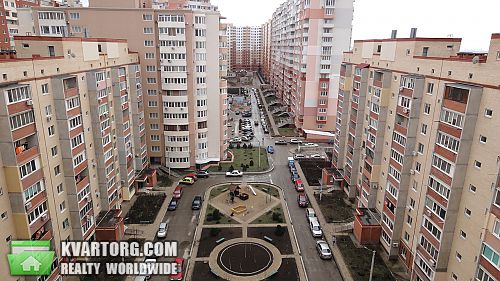 Rent out 2-room apartment. Одесса, Маршала Жукова — photo 1