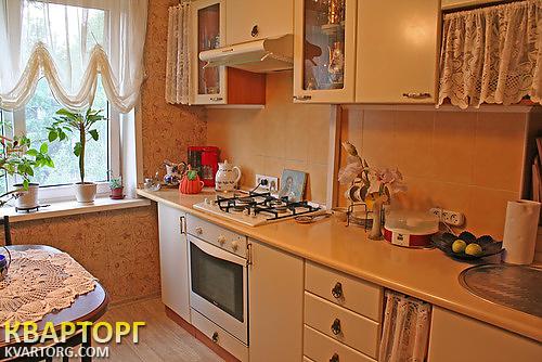 Sell 2-room apartment. Киев,  Булаховского — photo 4