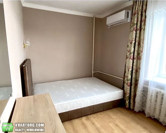 Rent out 2-room apartment. Киев, Данила Щербаковского — photo 1